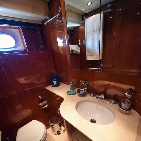 Szálloda Noleggio Barca Nápoly